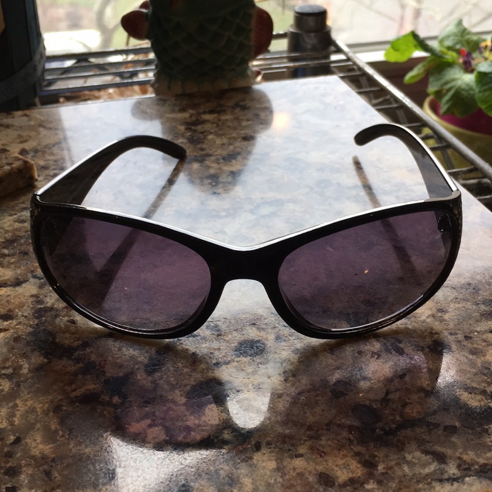 Foster Grant Shades